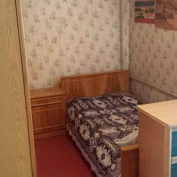 Продаж 2-ї квартири в Олександрівському р-ні по вул.Глісерній (213-342-679)