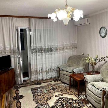 Оренда затишної 2-к квартири на вул. Махова, 3
