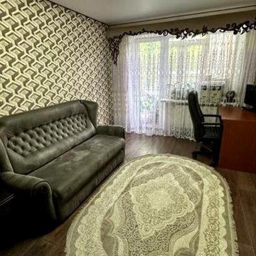 2 кім біля Дендропарку та Европейського 2 поверх