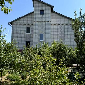 Продаж добротного хазяйського будинку, ближні Зарванці. 2 види опалення.