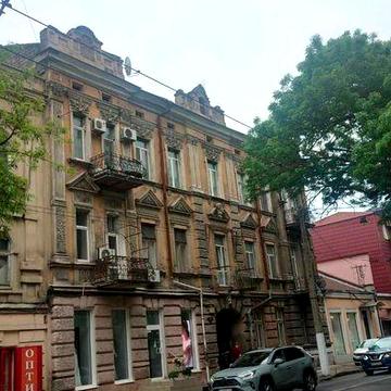 квартира 7 кімнатна в історичному центрі міста Канатна /Успенська