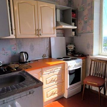 LS21 Продам 2-х к.кв. метро Олексіївська