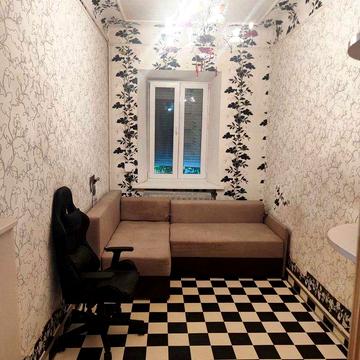 Продам 3к. кв. Центр. Можно безналичный расчет