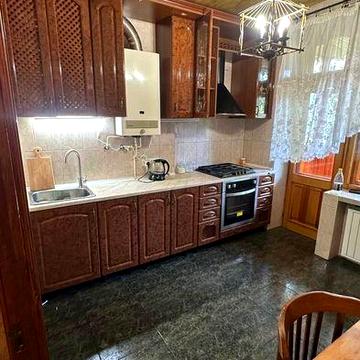 Сдам в аренду 2к квартиру! Центр!