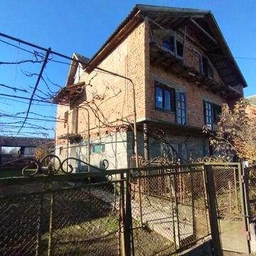 Продаж 2к Дім Спортивна вулиця