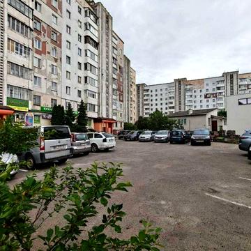 Трикімнатна квартира в Центрі