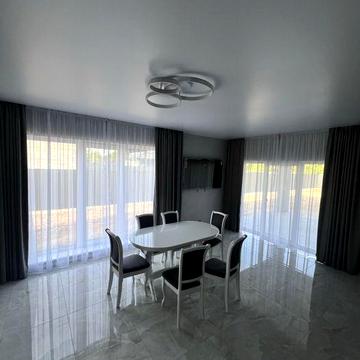 Продаж будинку 180м2. Гараж. Тераса. Бомбосховище. Путрівка