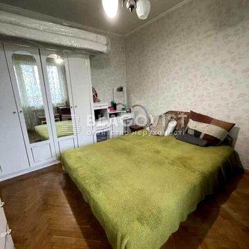 Продаж 3К квартири метро Мінська