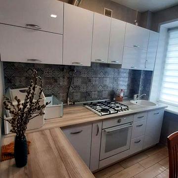Продажа двухкомнатной квартиры с ремонтом на Правом берегу