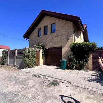 Продам будинок на Червоному Хуторі, в якому хочеться жити! (212-133)