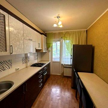 Продаж комфортної трикімнатної квартири в Центрально-міському районі