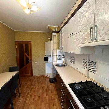 Продаж комфортної трикімнатної квартири в Центрально-міському районі