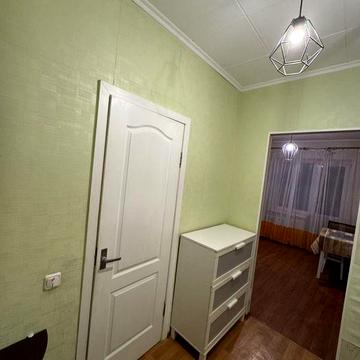 Здам 1 к вул.Головатого .