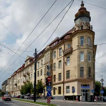 Продаж 2-к.квартира,в.Метрополіта Андрея,ближній центр,Церква Юра