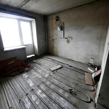 Продаж 4к квартири 115 кв. м на вул. Євгена Коновальця