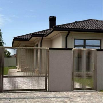 Продаж будинку у затишному районі Садовий.