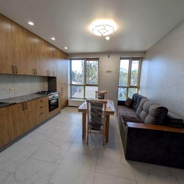 Продаж 1 кімнатної квартири 51 м2 Центральний парк
