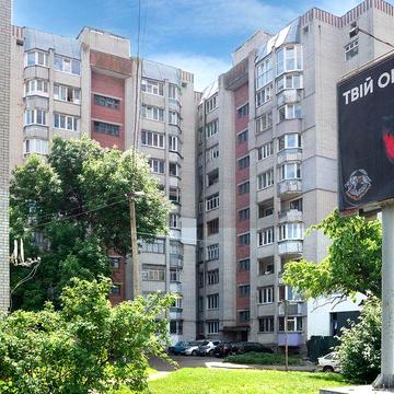3 кімнатна 78,6 кв. м Центр міста вул. Мазепи район Круг, цегляний будинок, готова до ремонту 3 поверх