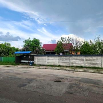 Будинок на дві частини