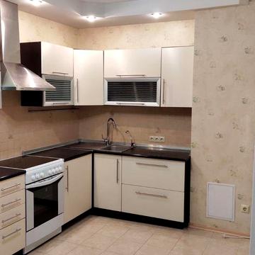 1 к. кв. по вул. О. Пчілки 2  А. М. Позняки  15 хв. пішки