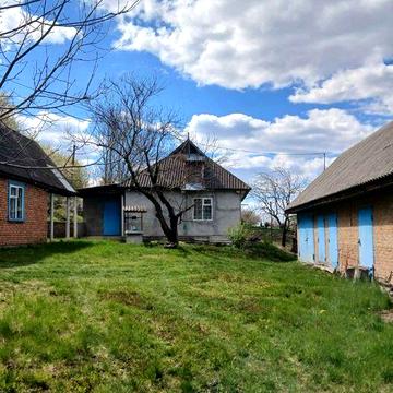 Продам будинок з гарним видом в тихій локації в Білашках