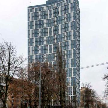 Продам 1-кімнатну квартиру ЖК Вежа на Ломоносова