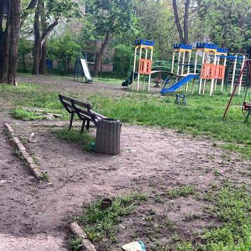 Продам 2-к квартиру на пр-ті Шевченка, Парк Перемоги (3-319-712)
