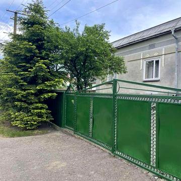 Продам будинок в с. Лучинці Рогатинського р-ну, Івано- Франківськоі об