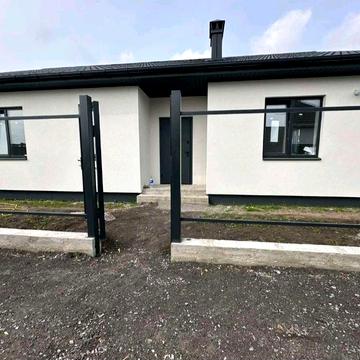 ЄОСЕЛЯ!! Будинок 85 кв.м.на з РЕМОНТОМ в центральній частині міста