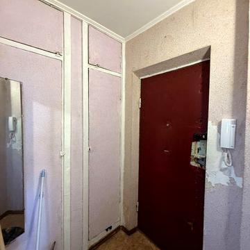 Продам квартиру .Полуторка .