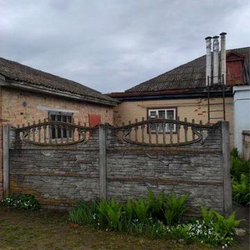 Продається пів будинку, р-н Сорочинці
