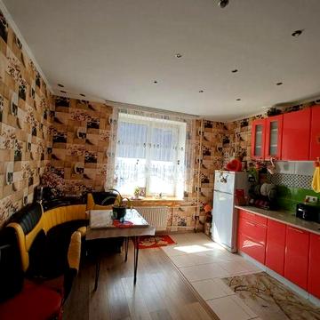 Сдаю 2 х комн кв ул Парковая 77/ 1грушевського