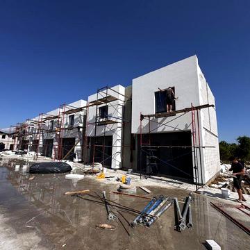 Продам танхаус Білогородка 75м2