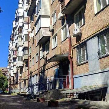 метро Берестейська, Відрадний, Шалімова (Героїв Севастополя) 22