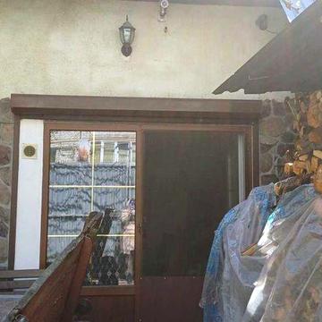продається будинок під житло або офіс