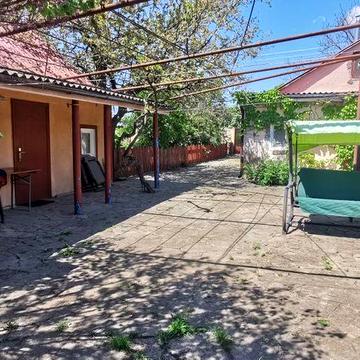 Подобово. Приватний будинок для затишного відпочинку