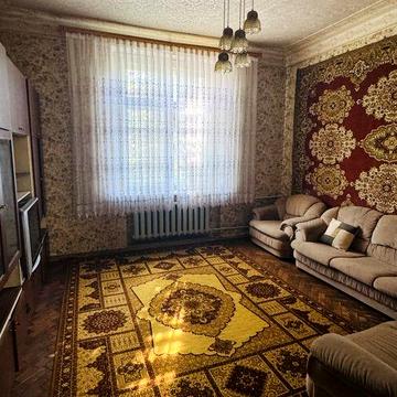 Сталінка! Продам 3 кімнатну квартиру Холодна Гора!