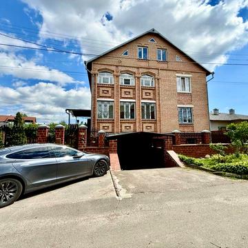 Продам будинок в Ворзелі 550кв.м на ділянці 10 соток. Ідеальний варіант під Дитячий садочок/Хоспес/реабілітаційний центр