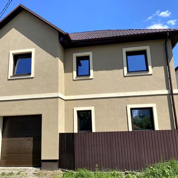 None 143000.0 USD