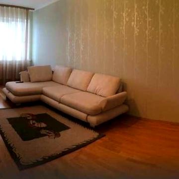 Сдам 2- кв в центре только для 2  хлопцев или паре на любой срок