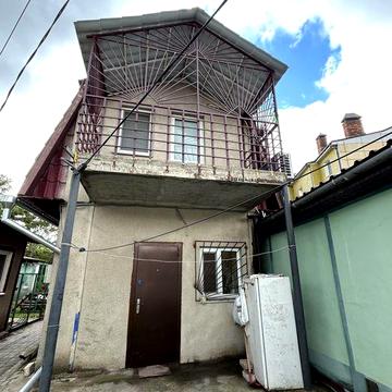 Продам отдельно стоящий дом на Б.Морской