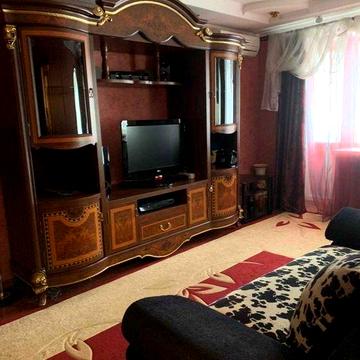 Продам 1 к. квартиру по вул. Д.Апостола 5, 5 поверх