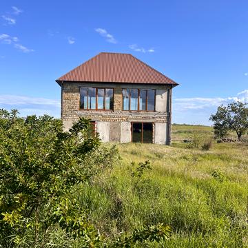 Центральна, 15