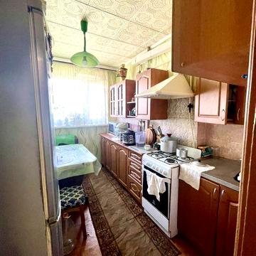 Продаж 2 кімнатноі квартири на площі Перемоги