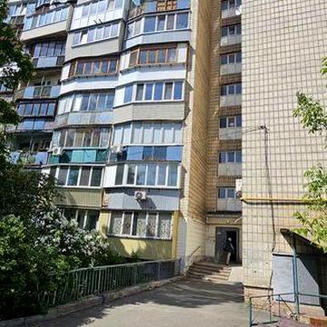Продаж 1к  метро Дорогожичі