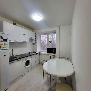 3х к.из.кв. на 3-м этаже 9-ти эт.дома в р-не Новые Дома-56500$.Торг