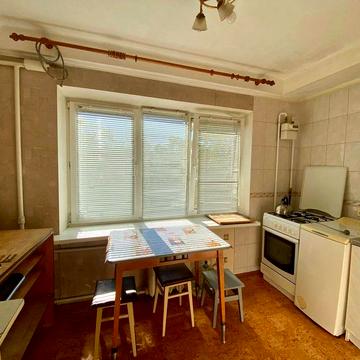 Оренда 2к квартири Нивки Щербаківська 66