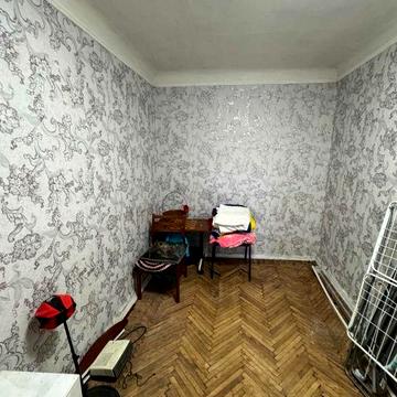 Продам 3-х кімнатну квартиру. Метро 23 Серпня. Газ. Сертифікат.