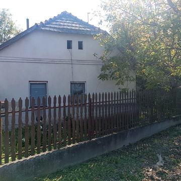 Продається однокімнатний будинок по ціні квартири на присадибній ділянці 16 соток