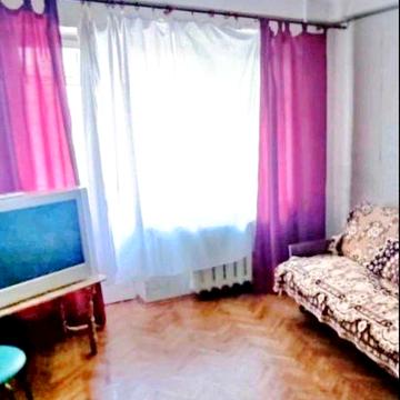 1к вул. Братиславська буд.16 м.Чернiгiвська 5хв. 8000грн
